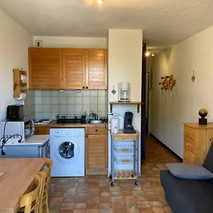4 Couchages A St Jean-montclar été/hiver Appartement